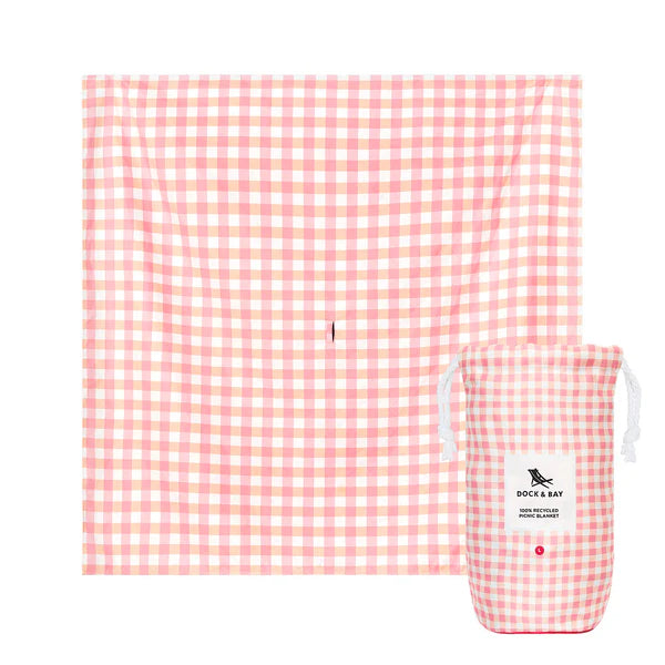 Picnic Blanket - Strawberries & Cream XL