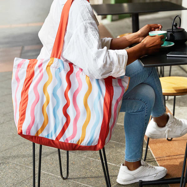 Everyday Tote Bag - Squiggle Face - Agenda Bookshop