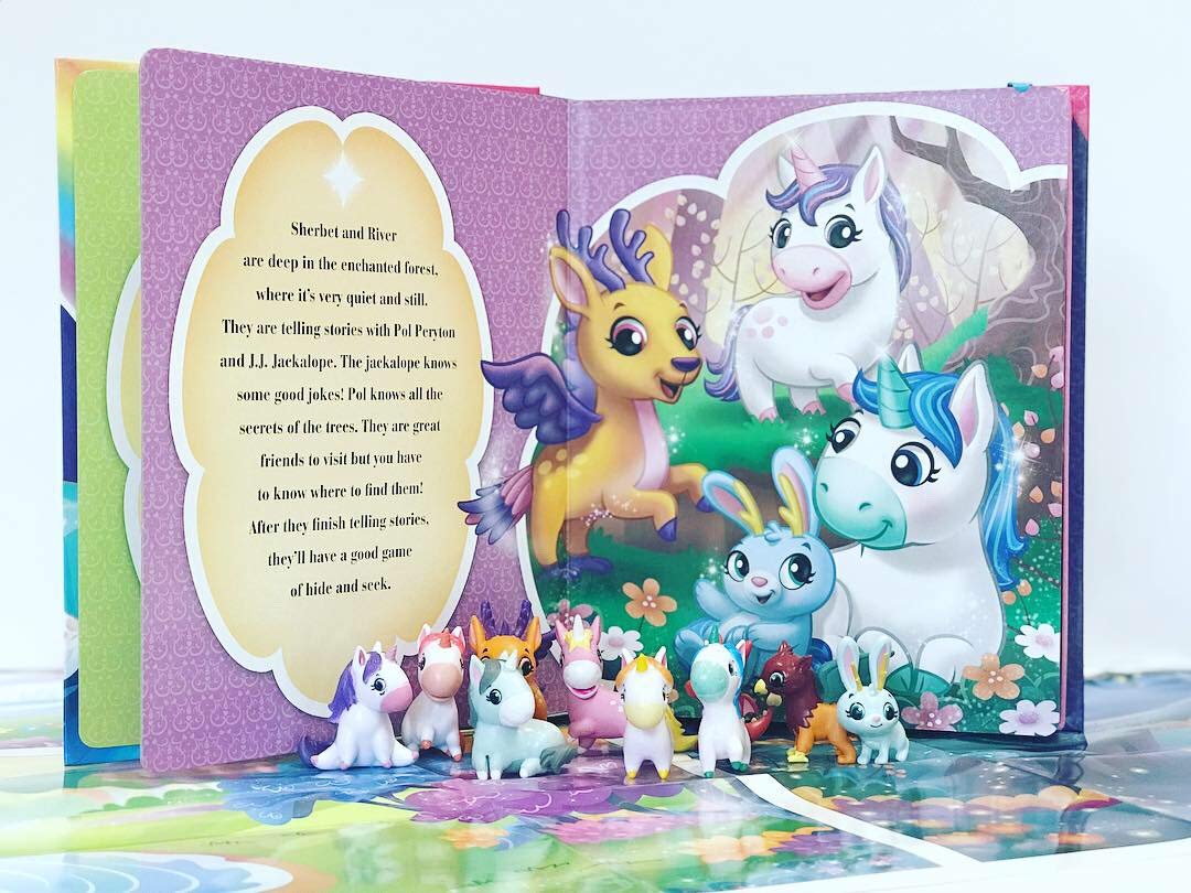 PD BUSY BOOK: Unicorns & Friends - Agenda Bookshop