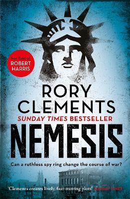 The Silent Patient: The record-breaking, multimillion copy Sunday Times  bestselling thriller and Richard & Judy book club pick + It Ends With Us: A