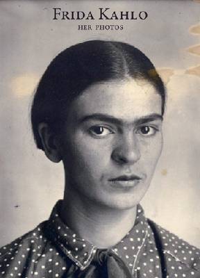 Frida Kahlo: Her Photos - Agenda Bookshop